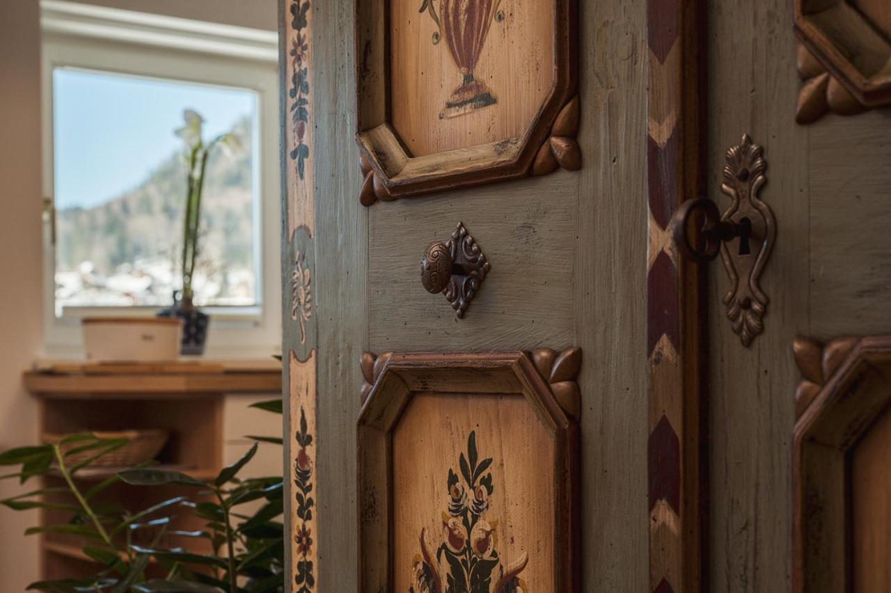 Altes Pfarrhaus Lägenhet Altaussee Exteriör bild